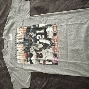 Gray Short Sleeve Tee with Graphic Design